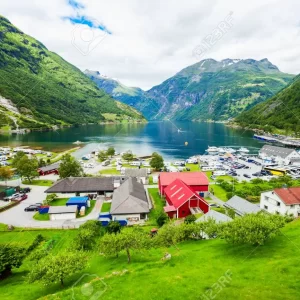 2027 · Junio | Los Fiordos Noruegos en el Costa Favolosa