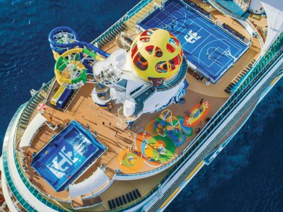MA, Mariner of the Seas, helicopter, aerial, aft, overhead view, back of ship, exterior, Sky Pad, FlowRider, Perfect Storm, basketball court, Sky Climber
NOTE: Image is a still taken from B-Roll it is suggested for use in Web and Digital only. Not large print.